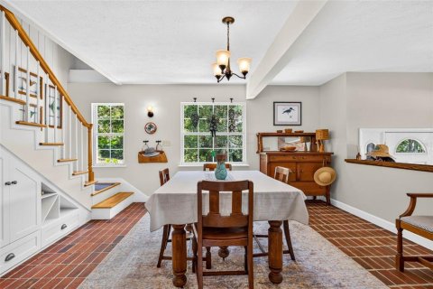 Casa en venta en Dade City, Florida, 4 dormitorios, 235.79 m2 № 2385900 - foto 13