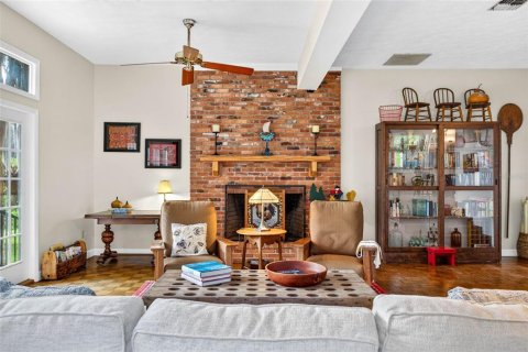 Casa en venta en Dade City, Florida, 4 dormitorios, 235.79 m2 № 2385900 - foto 6