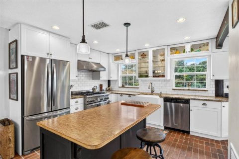 Casa en venta en Dade City, Florida, 4 dormitorios, 235.79 m2 № 2385900 - foto 17