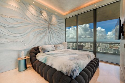 Copropriété à louer à Sunny Isles Beach, Floride: 4 chambres, 336.77 m2 № 2057606 - photo 16