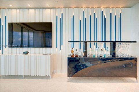 Copropriété à louer à Sunny Isles Beach, Floride: 4 chambres, 336.77 m2 № 2057606 - photo 7