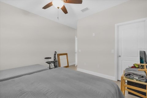Immobilier commercial à vendre à Kissimmee, Floride: 6 chambres, 321.44 m2 № 2136110 - photo 15