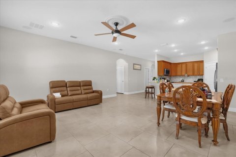 Immobilier commercial à vendre à Kissimmee, Floride: 6 chambres, 321.44 m2 № 2136110 - photo 26