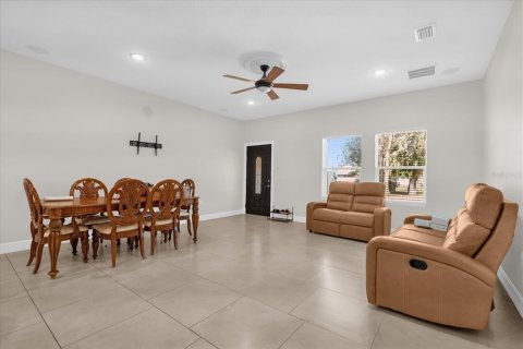Immobilier commercial à vendre à Kissimmee, Floride: 6 chambres, 321.44 m2 № 2136110 - photo 24