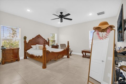 Immobilier commercial à vendre à Kissimmee, Floride: 6 chambres, 321.44 m2 № 2136110 - photo 7