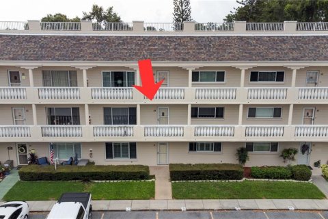 Condo in Clearwater, Florida, 2 bedrooms  № 2278101