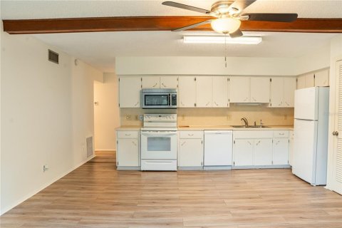 Condominio en venta en Clearwater, Florida, 2 dormitorios, 155.61 m2 № 2278101 - foto 6