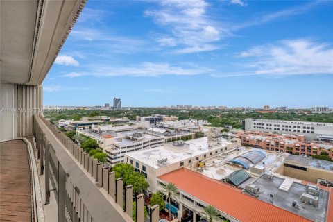 Condo in Miami, Florida, 2 bedrooms № 2063217 - photo 24