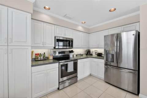 Condo in Punta Gorda, Florida, 3 bedrooms  № 2097206 - photo 10