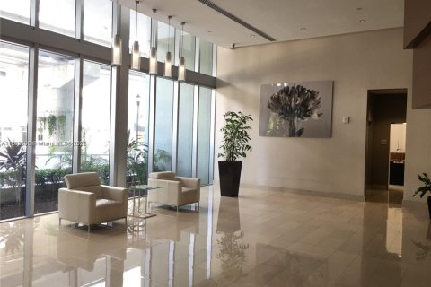 Condominio en venta en Miami, Florida, 2 dormitorios, 94.11 m2 № 1796977 - foto 3