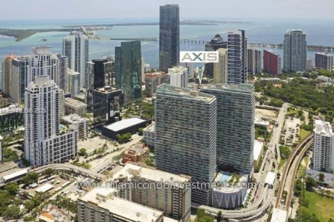 Condominio en venta en Miami, Florida, 2 dormitorios, 94.11 m2 № 1796977 - foto 1