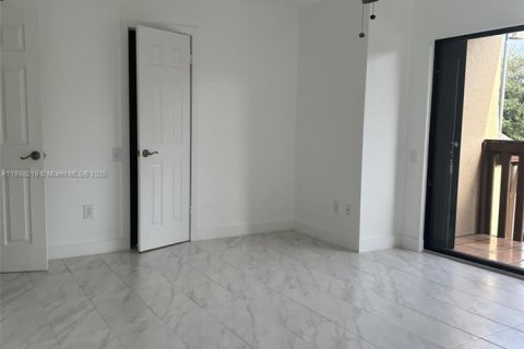 Adosado en alquiler en Miami, Florida, 2 dormitorios, 123.56 m2 № 1950646 - foto 11