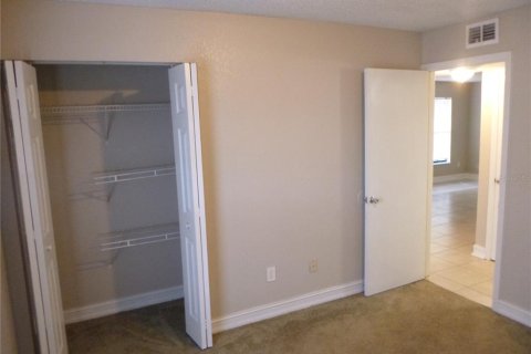 Condominio en alquiler en Land O' Lakes, Florida, 2 dormitorios, 74.32 m2 № 1853768 - foto 12