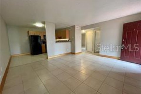 Condominio en alquiler en Land O' Lakes, Florida, 2 dormitorios, 74.32 m2 № 1853768 - foto 4