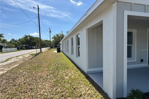 Casa en venta en Zephyrhills, Florida, 3 dormitorios, 138.42 m2 № 2218929 - foto 6