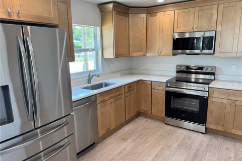 Casa en venta en Zephyrhills, Florida, 3 dormitorios, 138.42 m2 № 2218929 - foto 22