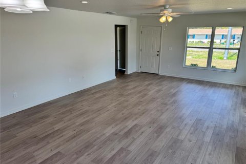 Casa en venta en Zephyrhills, Florida, 3 dormitorios, 138.42 m2 № 2218929 - foto 28