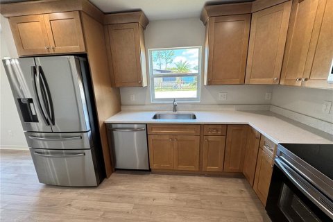 Casa en venta en Zephyrhills, Florida, 3 dormitorios, 138.42 m2 № 2218929 - foto 25