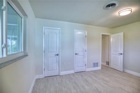 Villa ou maison à louer à Rotonda, Floride: 2 chambres, 135.54 m2 № 1717103 - photo 30