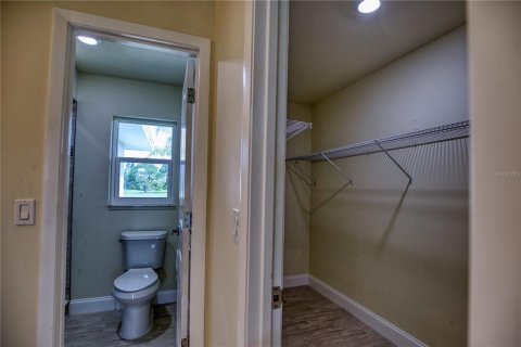 Villa ou maison à louer à Rotonda, Floride: 2 chambres, 135.54 m2 № 1717103 - photo 24