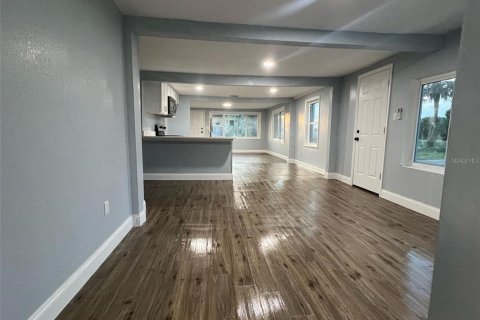 Villa ou maison à louer à Cocoa, Floride: 3 chambres, 154.4 m2 № 1826999 - photo 10