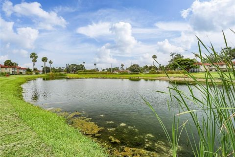 Condo in Vero Beach, Florida, 1 bedroom  № 1777233 - photo 5