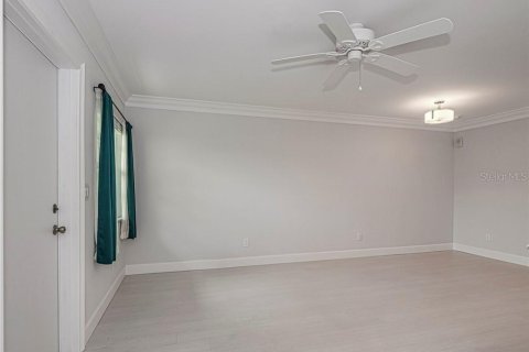 Condo in Vero Beach, Florida, 1 bedroom  № 1777233 - photo 12