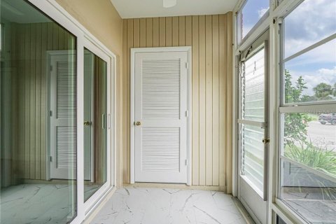 Condo in Vero Beach, Florida, 1 bedroom  № 1777233 - photo 21