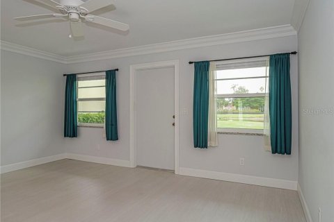 Condo in Vero Beach, Florida, 1 bedroom  № 1777233 - photo 10