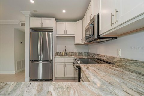 Condo in Vero Beach, Florida, 1 bedroom  № 1777233 - photo 3