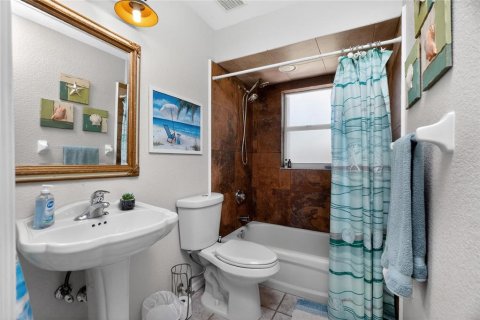 Casa en alquiler en Punta Gorda, Florida, 3 dormitorios, 173.45 m2 № 2205153 - foto 25