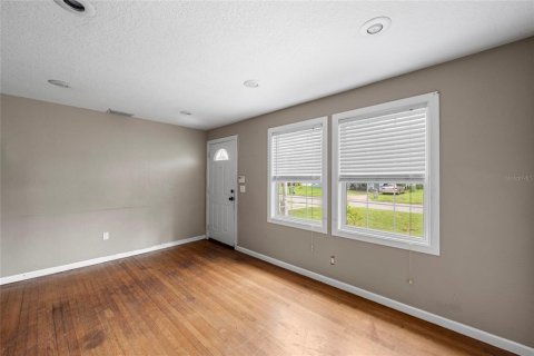 House in Bradenton, Florida 3 bedrooms, 92.9 sq.m. № 2409822 - photo 3