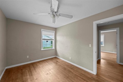 House in Bradenton, Florida 3 bedrooms, 92.9 sq.m. № 2409822 - photo 16