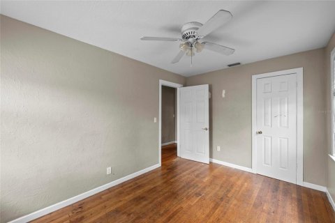 House in Bradenton, Florida 3 bedrooms, 92.9 sq.m. № 2409822 - photo 17