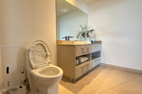 Condominio en venta en Hollywood, Florida, 1 dormitorio, 80.73 m2 № 1957614 - foto 16