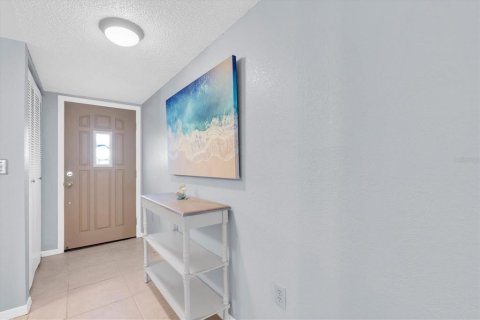 Copropriété à vendre à Tierra Verde, Floride: 2 chambres, 103.12 m2 № 2100679 - photo 12