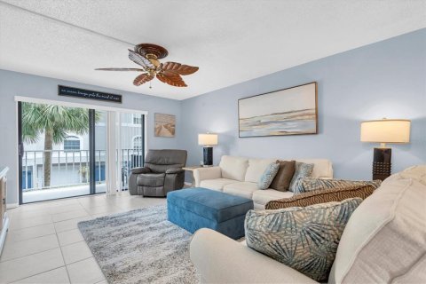 Copropriété à vendre à Tierra Verde, Floride: 2 chambres, 103.12 m2 № 2100679 - photo 6