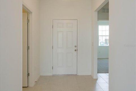 Casa en venta en Haines City, Florida, 4 dormitorios, 163.32 m2 № 1751380 - foto 2