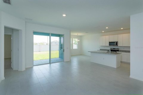 Casa en venta en Haines City, Florida, 4 dormitorios, 163.32 m2 № 1751380 - foto 7