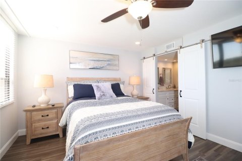 Condominio en alquiler en Clearwater, Florida, 2 dormitorios, 97.55 m2 № 1650316 - foto 4