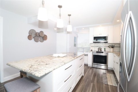 Condominio en alquiler en Clearwater, Florida, 2 dormitorios, 97.55 m2 № 1650316 - foto 13