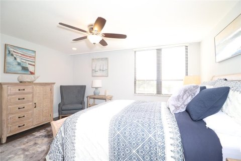 Condominio en alquiler en Clearwater, Florida, 2 dormitorios, 97.55 m2 № 1650316 - foto 3