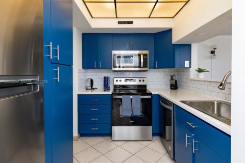 Copropriété à vendre à Hollywood, Floride: 2 chambres, 127.28 m2 № 2186734 - photo 16