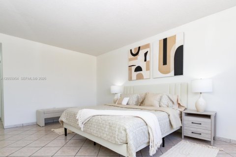Copropriété à vendre à Hollywood, Floride: 2 chambres, 127.28 m2 № 2186734 - photo 21