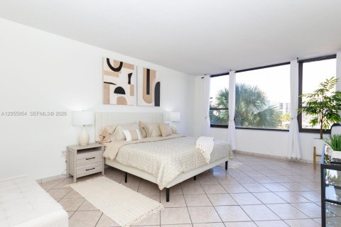 Copropriété à vendre à Hollywood, Floride: 2 chambres, 127.28 m2 № 2186734 - photo 20