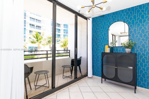 Copropriété à vendre à Hollywood, Floride: 2 chambres, 127.28 m2 № 2186734 - photo 13