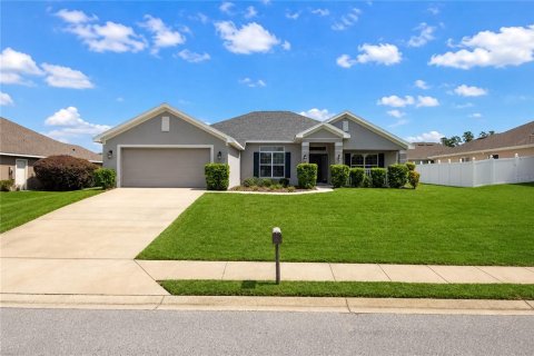 Casa en venta en Ocala, Florida, 4 dormitorios, 212.1 m2 № 2321599 - foto 3