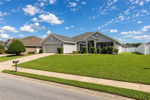 Casa en venta en Ocala, Florida, 4 dormitorios, 212.1 m2 № 2321599 - foto 2