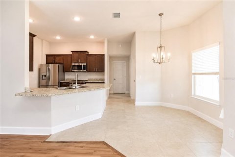 Casa en venta en Ocala, Florida, 4 dormitorios, 212.1 m2 № 2321599 - foto 19