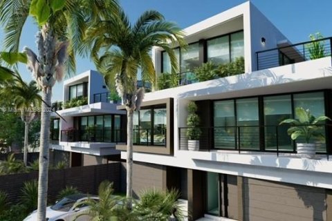 Land in Fort Lauderdale, Florida № 1692869 - photo 5